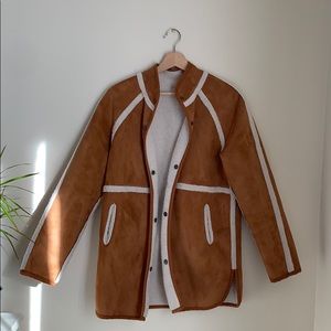 Reversible 70s style tan/sherpa jacket